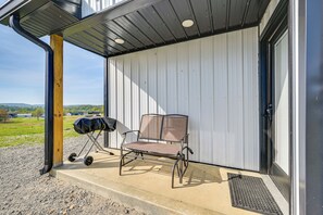 Interior - Fish, Boat, Relax! Quiet Home By Lake Cumberland (Nancy)