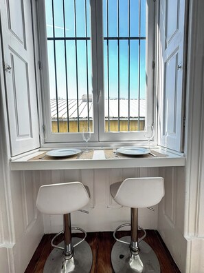 Interior - NEW! Bolhão Cozy Nest Studio (Porto)