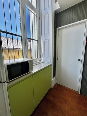 Interior - NEW! Bolhão Cozy Nest Studio (Porto)