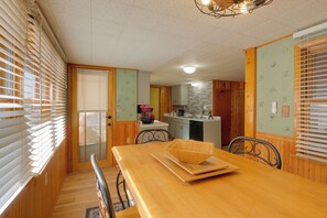 Riverfront Drake Home - 10 Mi to Estes Park! Reviews, Deals & Photos ...