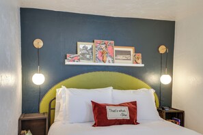 Interior - Chic, Central Spokane Apt for Couples & Solo Stays (Spokane)