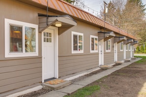 Apartment (1 Bedroom) | Interior - Chic, Central Spokane Apt for Couples & Solo Stays (Spokane)
