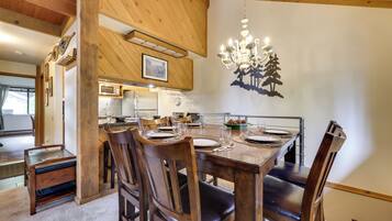 Apartment (1 Bedroom) | Interior