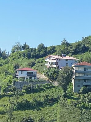 Exterior - A stunning villa to find peace with loved ones in Trabzon’s unique landscapes. (Trabzon)