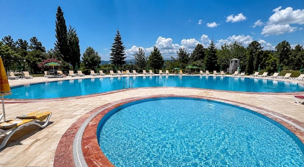 Seasonal outdoor pool - DIAMOND KORU HOTEL (Amasra)