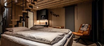 아우로라 레이크 로지스 라누아