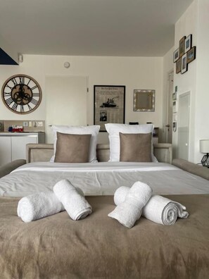 In-room safe, blackout curtains, iron/ironing board, free WiFi
