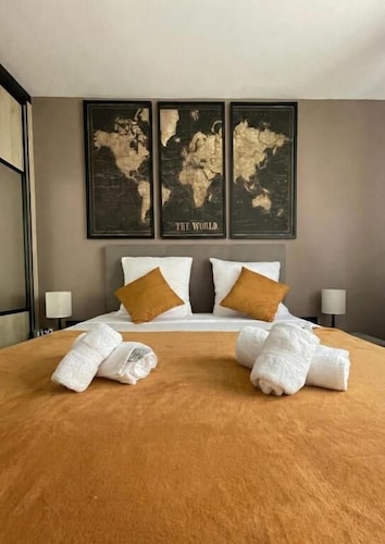 Q&R Renting - Suites Design Luxueuses 