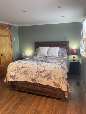 Room - Cozy with view of the ocean ! (Grand Bank)