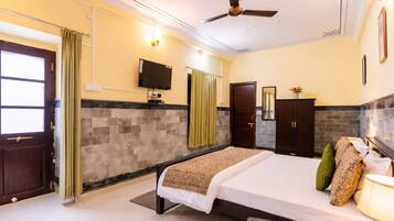 Deluxe-Doppelzimmer, Blick auf den Innenhof