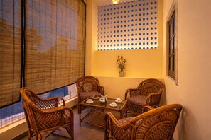 Family Room, City View | Dining - Kalyan Villa Heritage Stay (Udaipur)