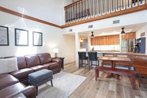 Smart TV - Mountainside Mt. Royal Condo - Stunning Views, Great Year-Round Location! (Frisco)
