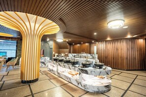 Restaurant - Sindh Resort and Spa (Sonamarg)
