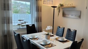 Dining - diemelseeholiday Romantic Apartment with Balcony in the Sauerland near Willingen & Winterberg (Diemelsee)