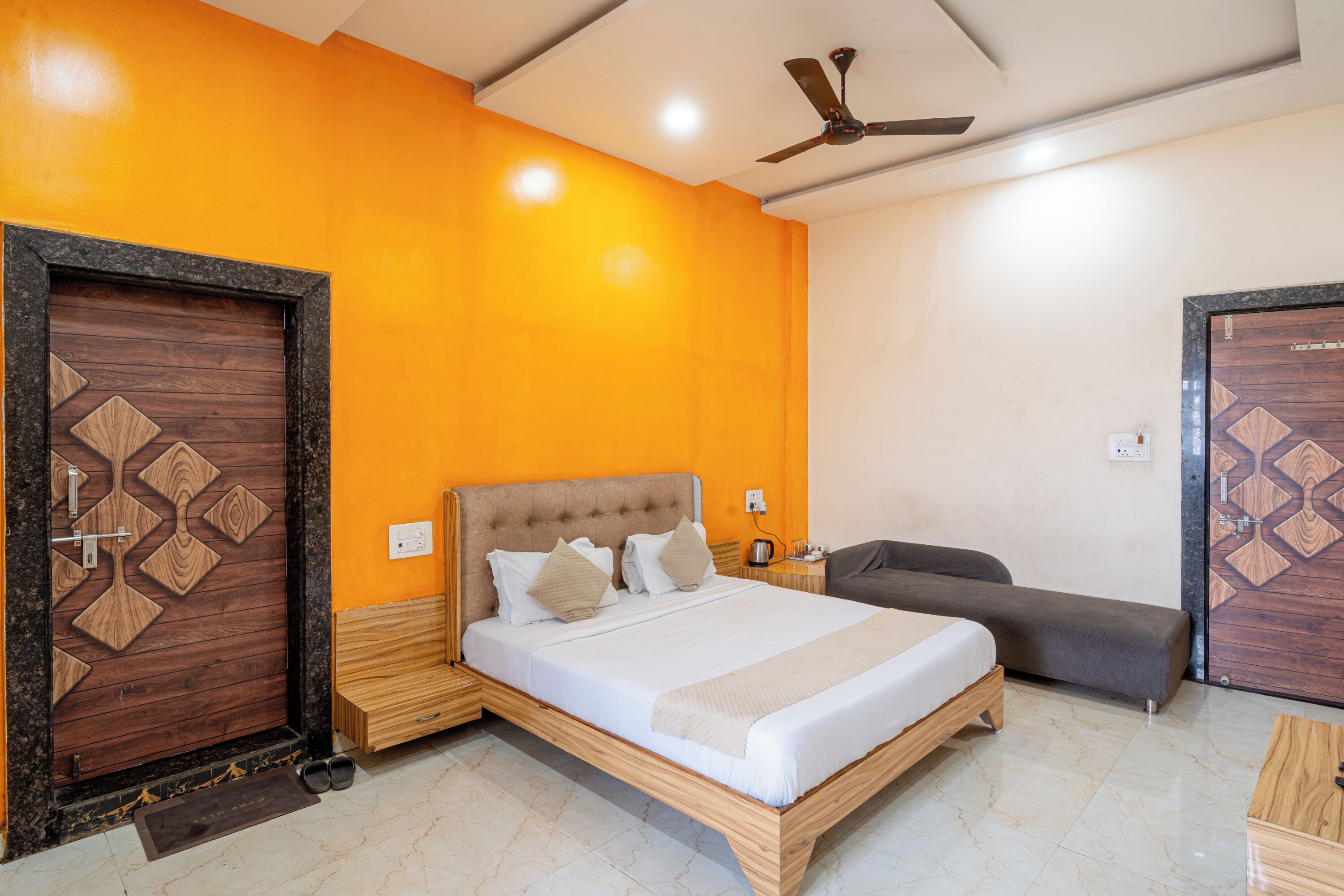 Standard Room | Free WiFi, bed sheets