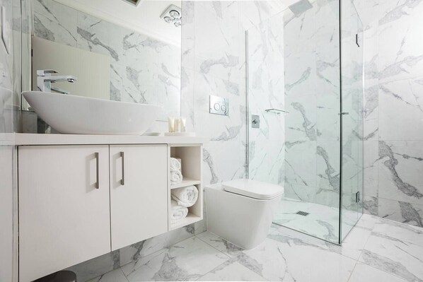 Bathroom - Newington Apartments - Apt 3 Queen, Brand New! (Ballarat Central)