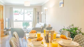 Ferienhaus | 4 Schlafzimmer, Internetzugang