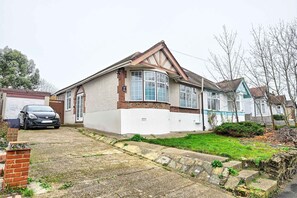House, Accessible - 3 Bed House Near Epping Forest Greater London (London)