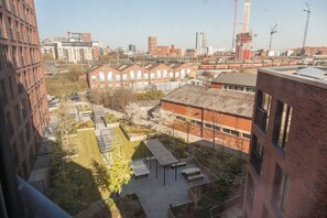 Room - 3 Bed Flats Near Station City Centre - Sleeps 6 (Leeds)