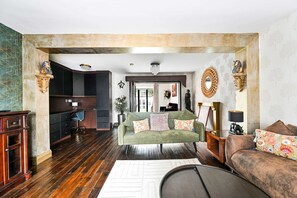 House | 5 bedrooms, Internet - Windsor 5-bed House - Stroll to Castle - Sleeps 13 (Windsor)