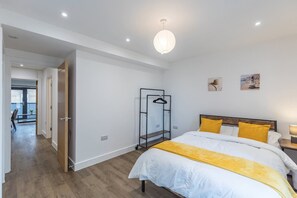 Exterior - Brighton Penthouse Apartment Near Beach & Kemptown (Brighton)