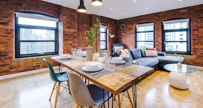 Modern Flat in Central Leeds Walk to City Centre