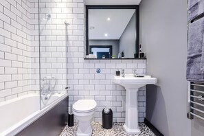 Apartment - Modern Flat in Central Leeds Walk to City Centre (Leeds)