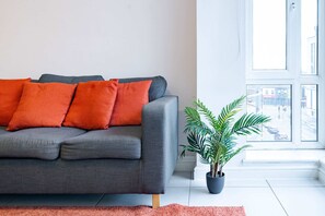 Room - 3-bed Apartment Near Hyde Park Leeds City Centre (Leeds)