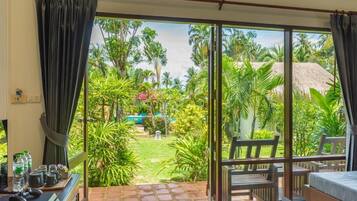 Deluxe-villa - 1 soveværelse - balkon - udsigt til have | Interiør