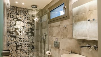 One Bedroom Supreme Villa up to 4 with outdoor Hot Tub | Bathroom | Hair dryer, slippers, towels, soap