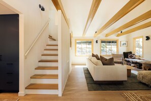 Interior - Aurora Hygge - Lakefront Luxury Home with Sauna, Hot Tub, Lake Views (Big Bear Lake)