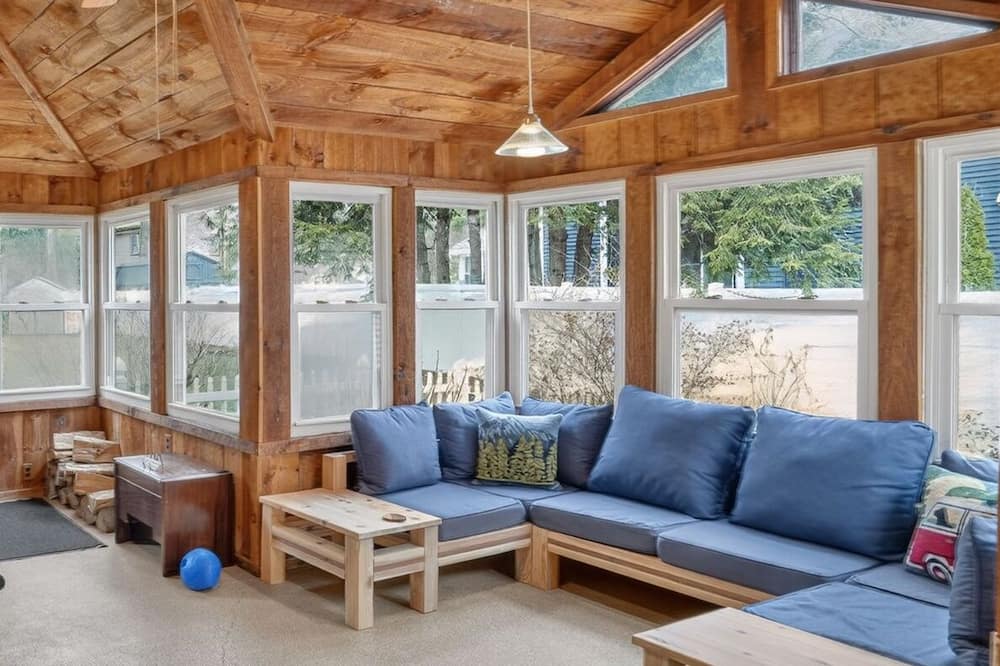 Saratoga Cottage 2br Near Track & Lake 2 Bedroom Home - Greenfield Center, NY