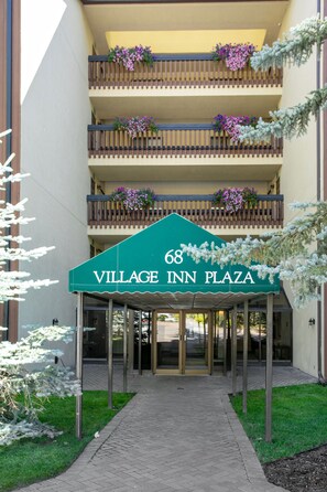 Condo, 1 Bedroom | Exterior detail - Village Inn Plaza 218 2 Bedroom Condo (Vail)