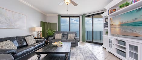 Appart'hôtel, 3 chambres | Coin séjour