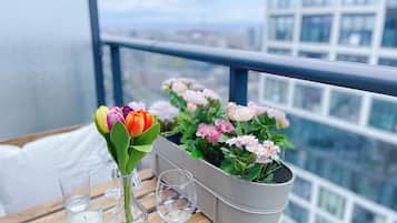 Executive Suite, Non Smoking, Lake View | Terrace/patio