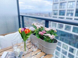 Suite exécutive, non-fumeur, vue sur le lac | Terrasse/patio