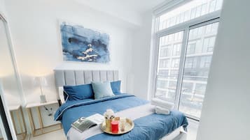 Executive Suite, Non Smoking, Lake View