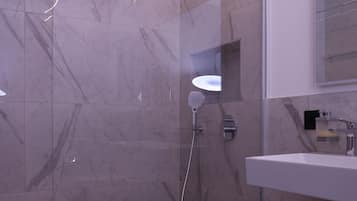 Chambre Simple Standard | Salle de bain