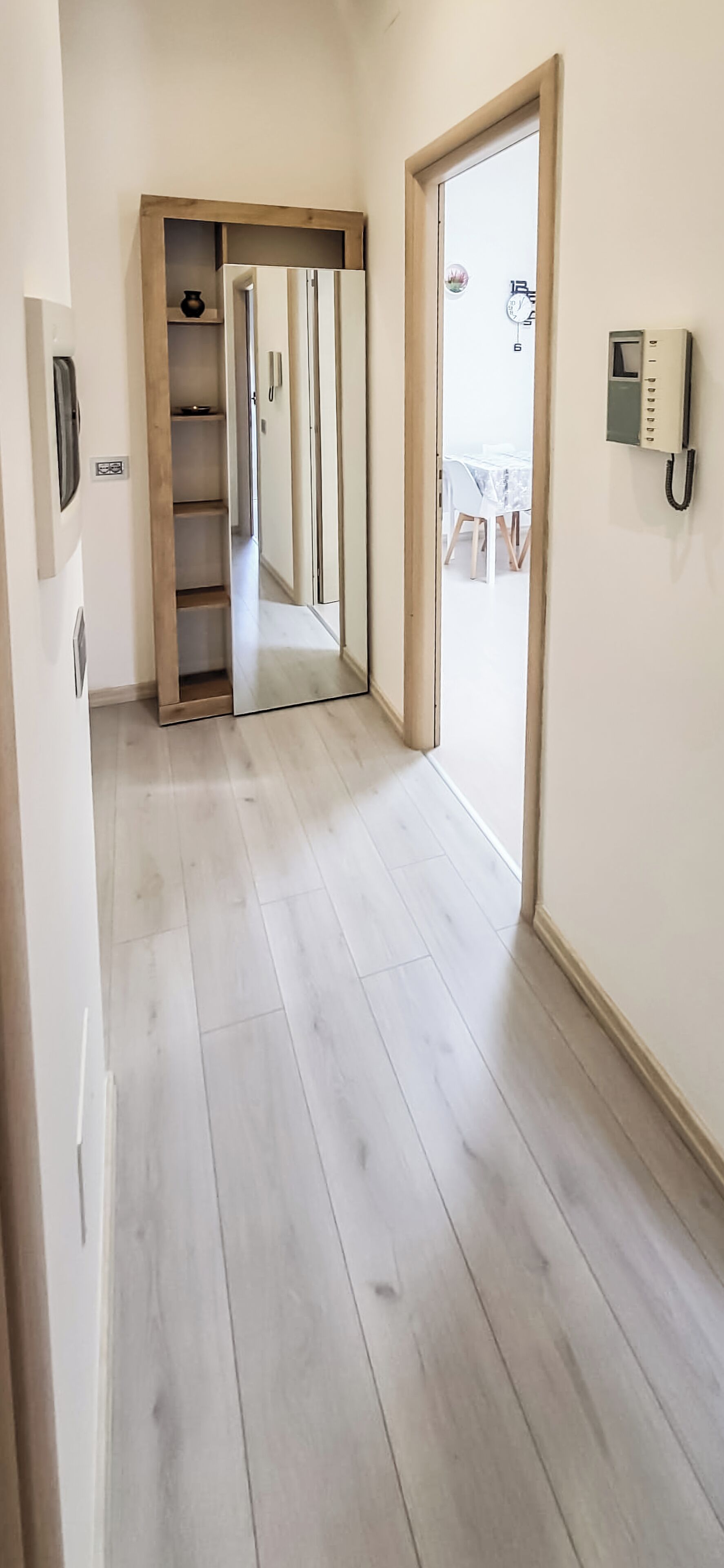 Appartamento, balcone | Interni