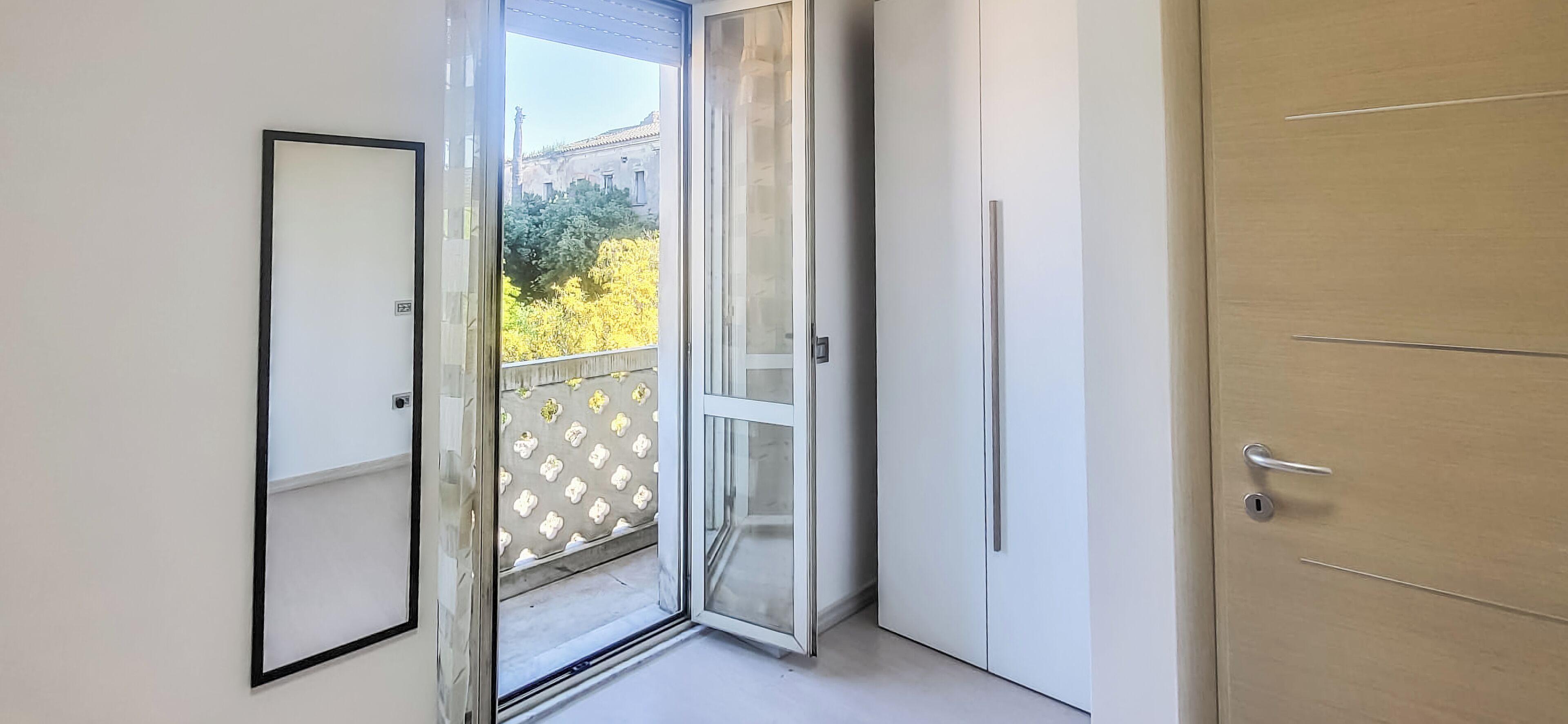 Condo, Balcony | Interior