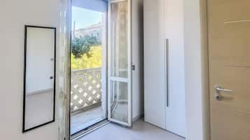 Condo, Balcony | Interior