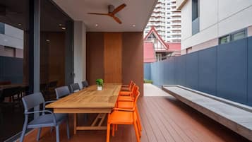 Villa, 6 Bedrooms, Smoking, Private Pool | Outdoor dining