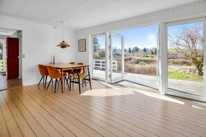 Dining - 16669 Fårevejle - Alfestien 52 (Fårevejle)