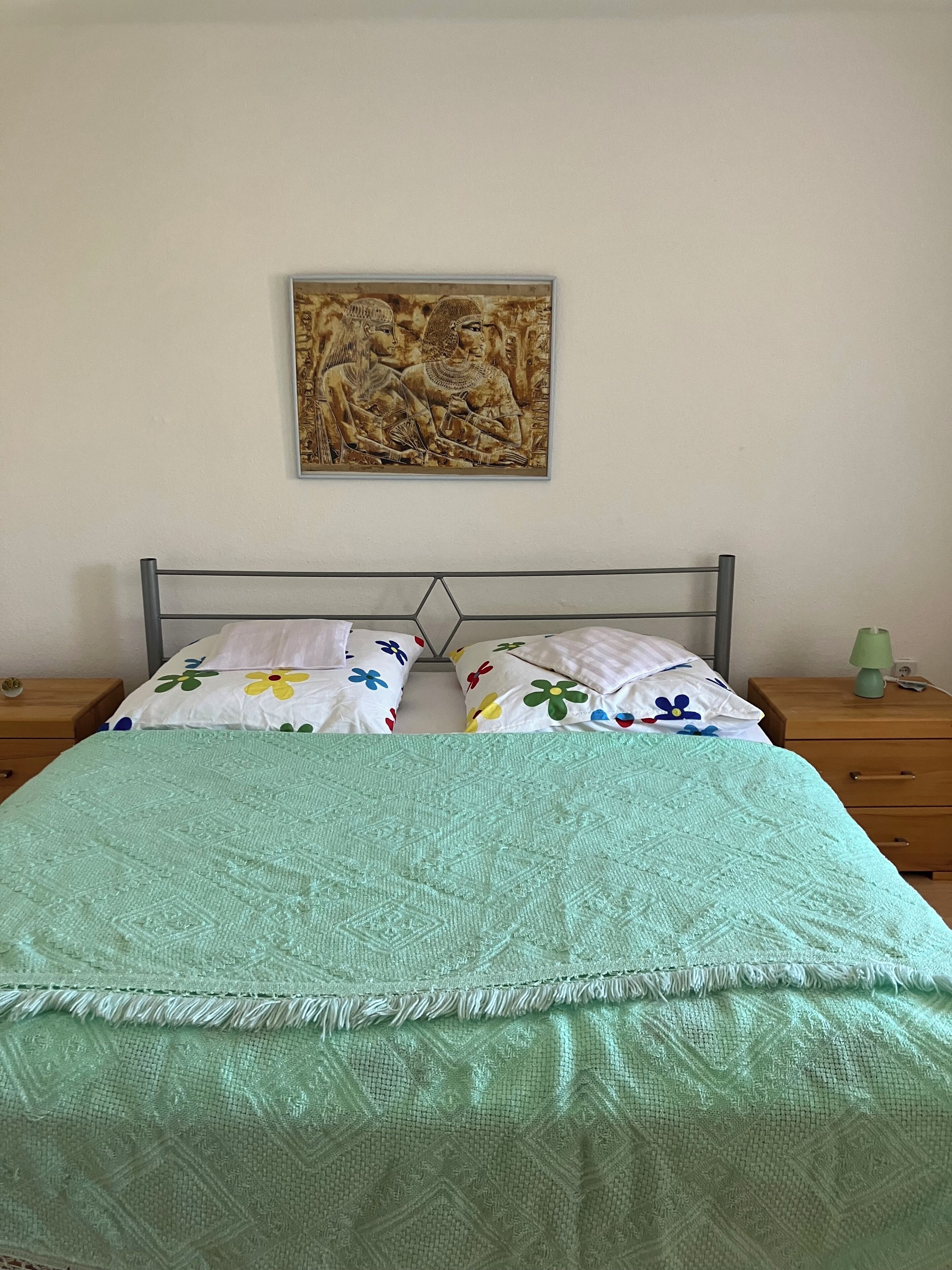 2 chambres, fer et planche à repasser, Wi-Fi gratuit, draps fournis