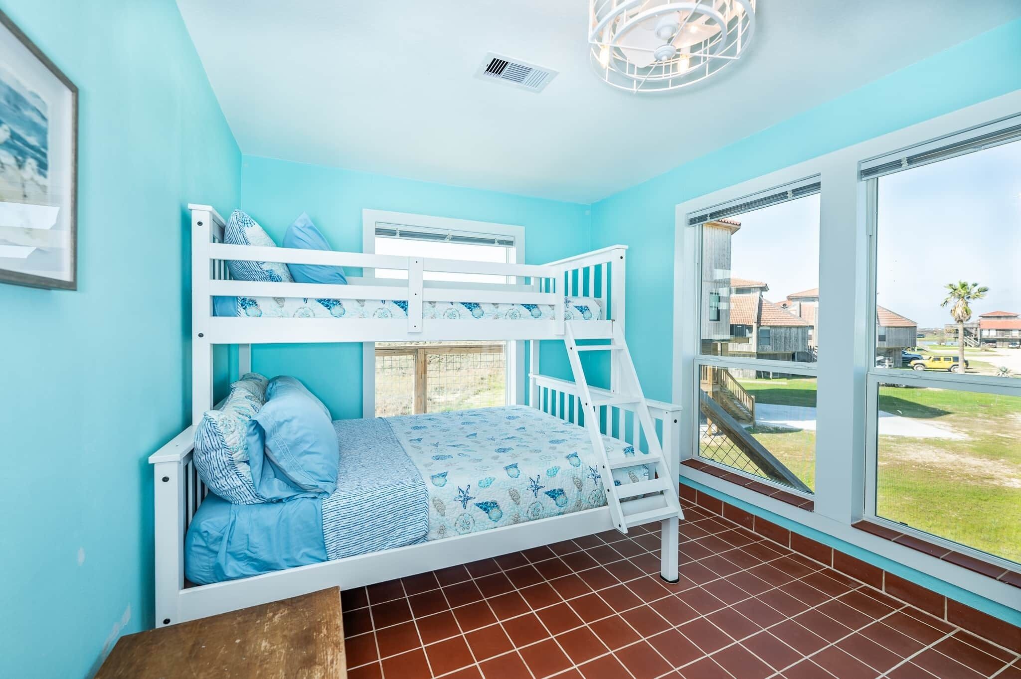 4 habitaciones, wifi gratis y ropa de cama 
