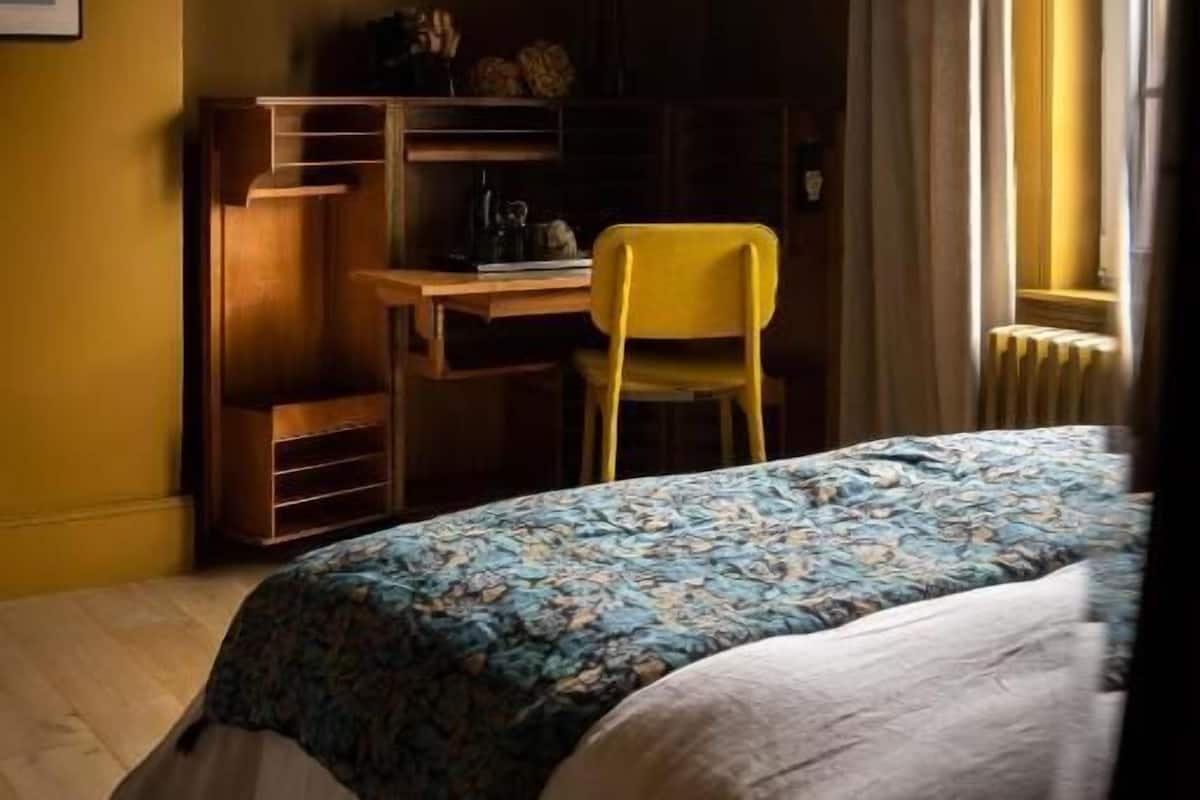 Habitación doble, baño privado, vistas al patio