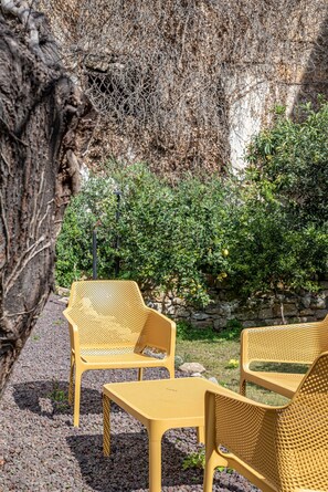 House - Palazzo Ferrara - Loft With Private Garden by Wonderful Italy (Palermo)