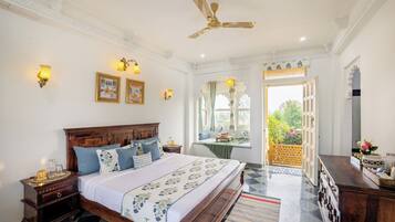 Deluxe Villa, Balcony, Garden View