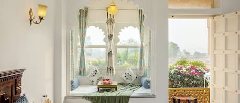 Deluxe Villa, Balcony, Garden View