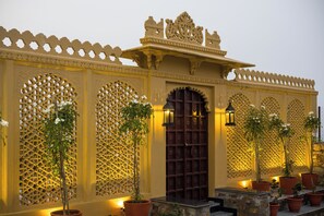 Exterior - ELIVAAS Amber Royale 3 BHK with Pvt Pool (Kundal Ubeshwarji)